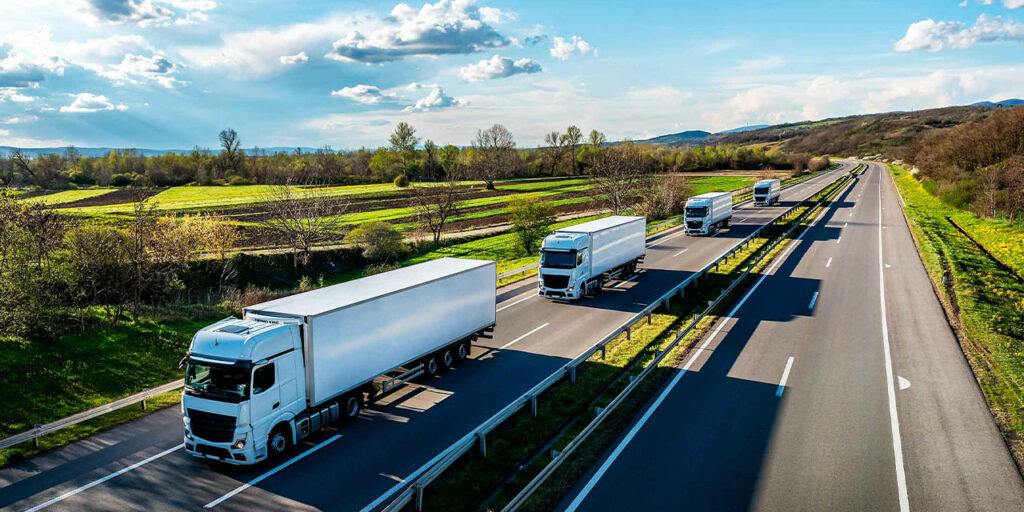 Camions sur la route